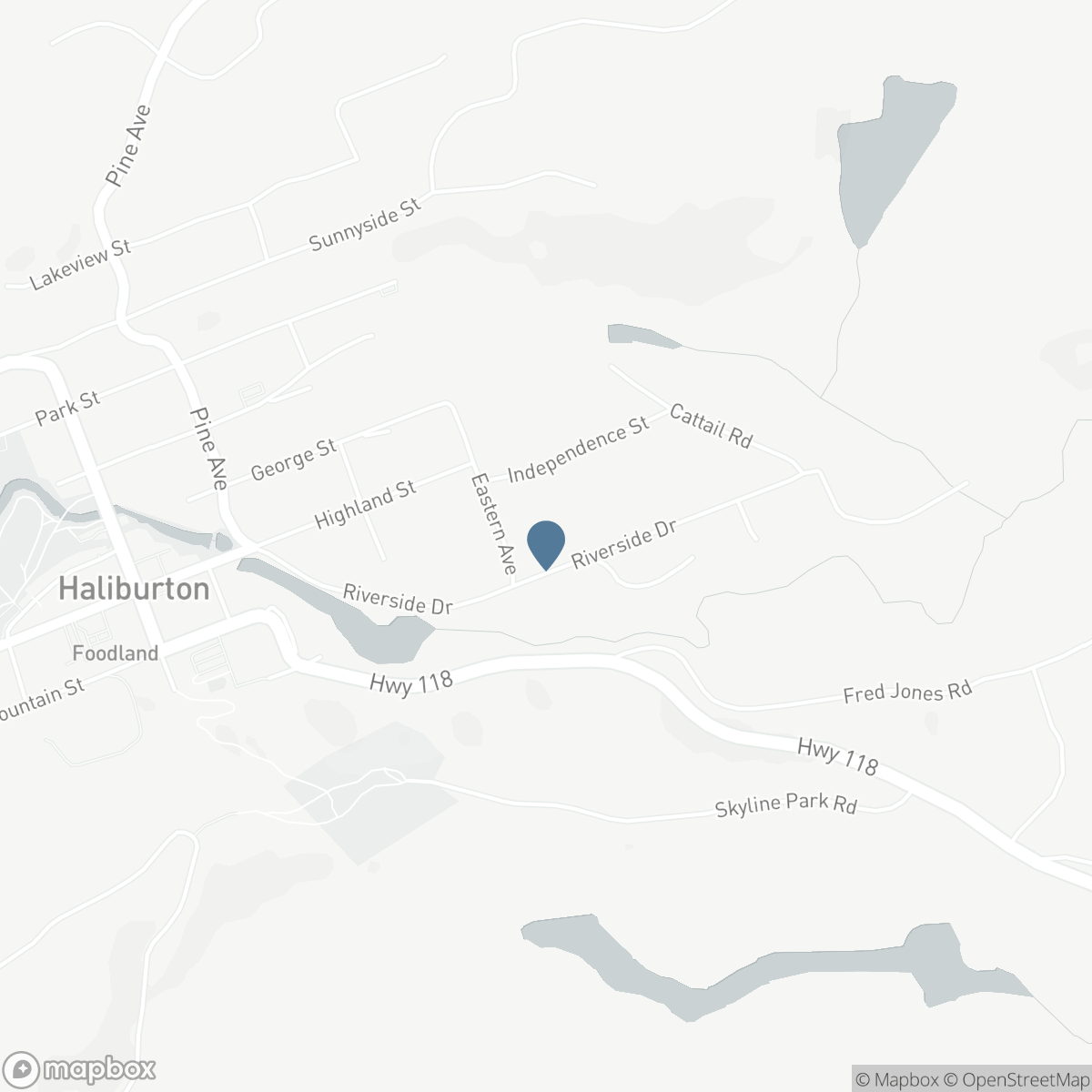 117 RIVERSIDE DRIVE E, Haliburton, Ontario K0M 1S0